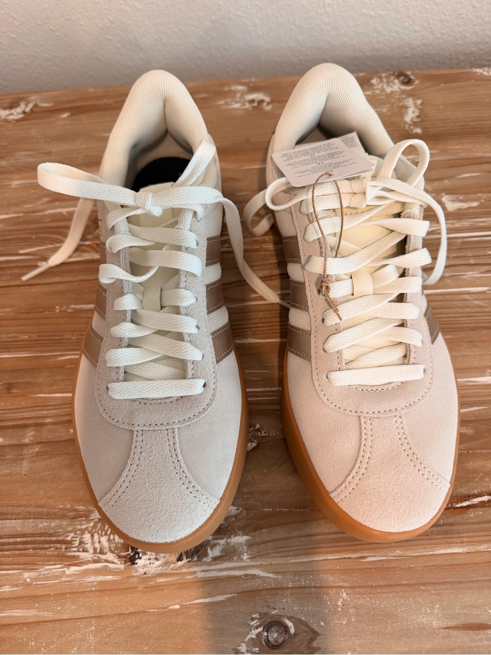 adidas VL Court 3.0 Suede Sneakers Beige Taupe Gold Metallic Stripes (Size 8) - Picture 10 of 10